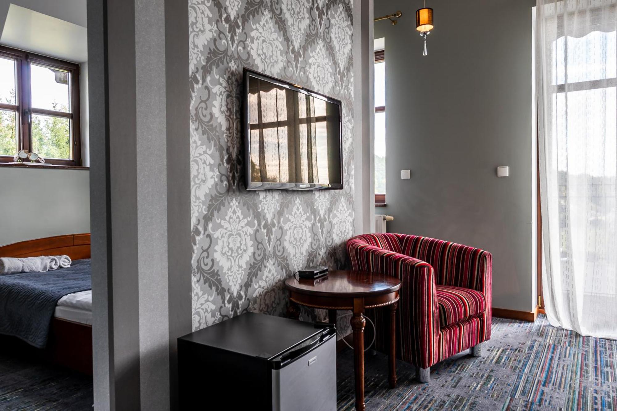 Biala Koszula Hotell Tleń Exteriör bild
